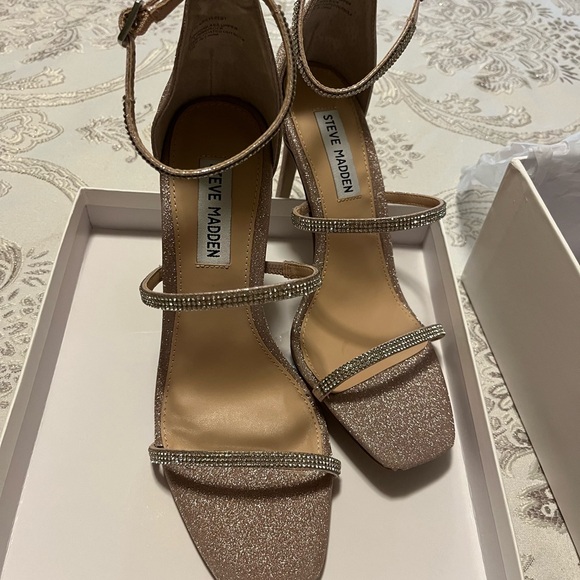Steve Madden X DB Keyla Heels - Picture 9 of 9